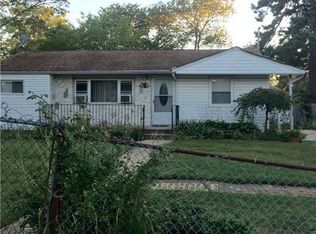 18 Macarthur Ave, Brentwood, NY 11717