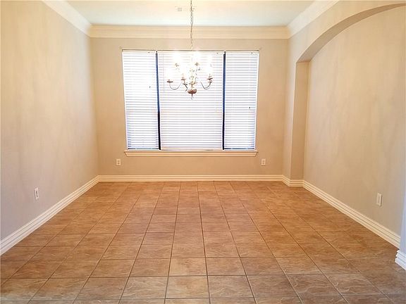 5th image of 6304 Brownstone Dr
