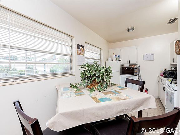 2nd image of 501 NW 15th Ave APT 14
