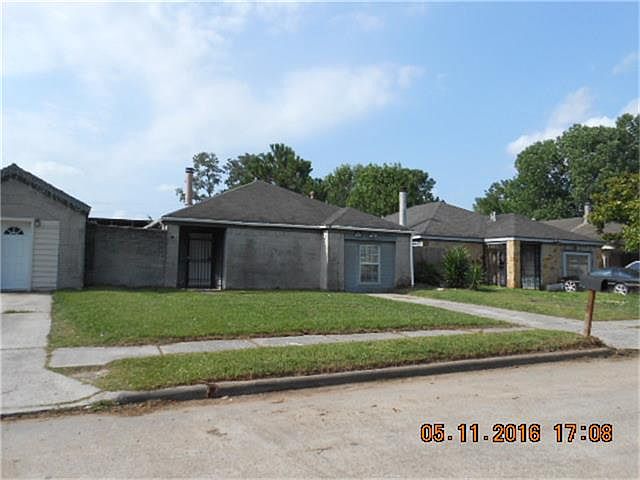 1st image of 11827 Greencanyon Dr