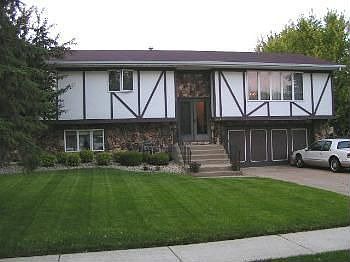 1st image of 770 W 66th Ave