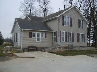 9316 Valley Ave, Cresco, IA 52136