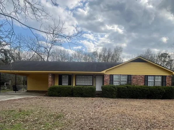 816 Community Ave, Albany, GA 31705