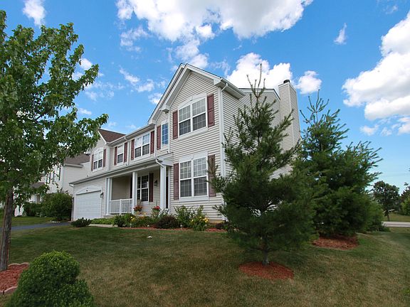 2nd image of 699 N Silver Leaf Ln