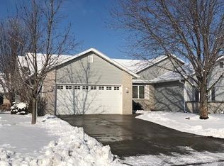 4353 Cascade Dr, Janesville, WI 53546
