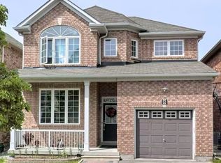 8 Everett St, Markham, ON L6E 2A4