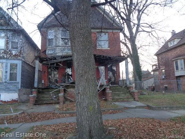 3021 Sheridan St, Detroit, MI 48214