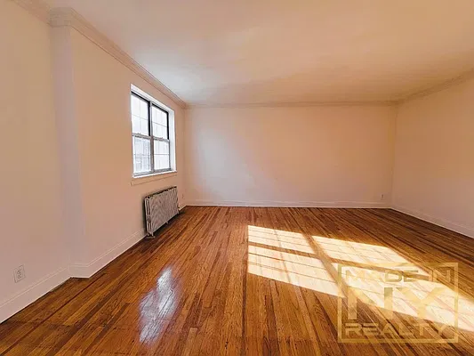 Rented by Made In NY Realty | media 8