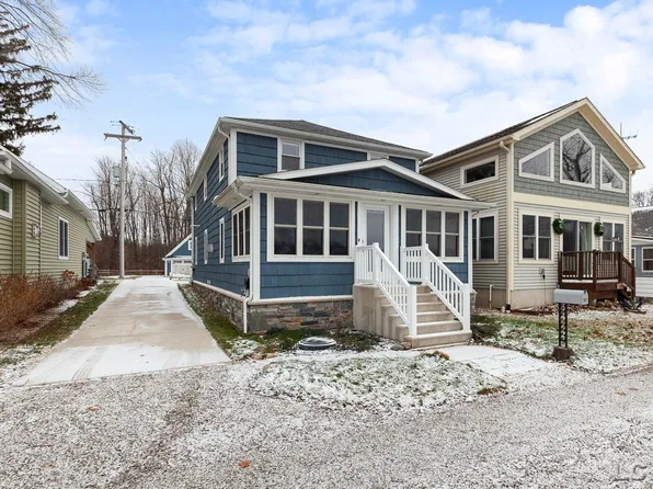 626 Breyman Hwy, Tipton, MI 49287