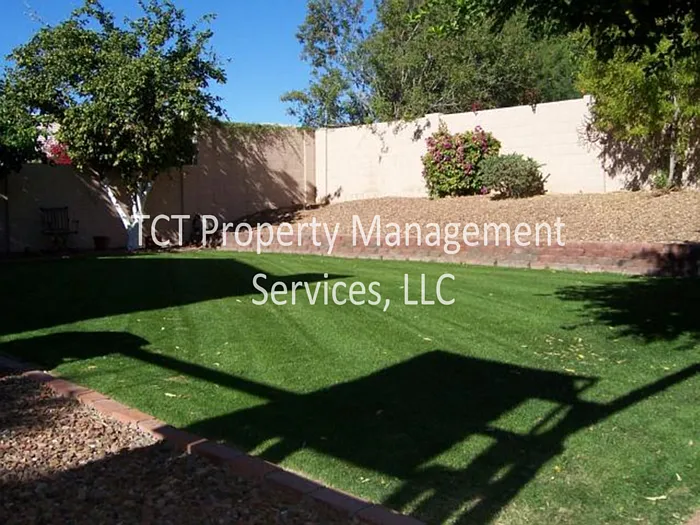 4610 E Meadow Dr — Photo 10