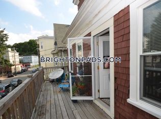 18 Brackett St, Boston, MA 02135