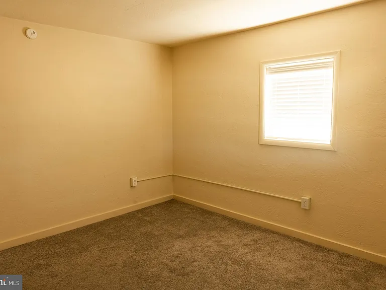 108 Martin Dr — Photo 24