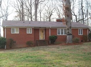 1721 Lisbon Ln, Charlotte, NC 28269