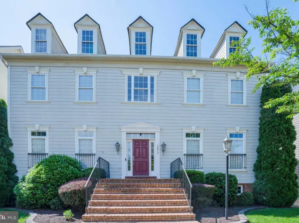 2830 Norborne Pl, Oakton, VA 22124
