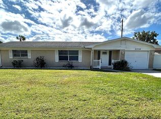 2036 Leisure Dr, Winter Haven, FL 33881