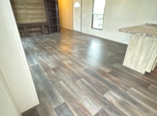 62801 E 270th Rd, Grove, OK 74344