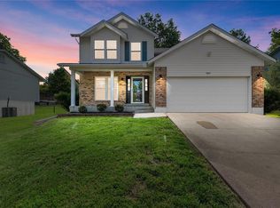 5840 Parkside Pl, Imperial, MO 63052