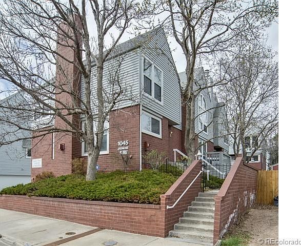 1st image of 1045 N Jasmine St #5