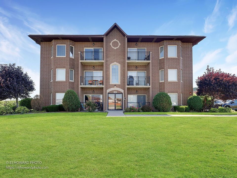 1st image of 19653 S Edinburgh Ln #3S