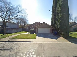 811 Whitney St, Los Banos, CA 93635