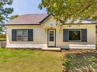 1403 N 1st St, Harrah, OK 73045