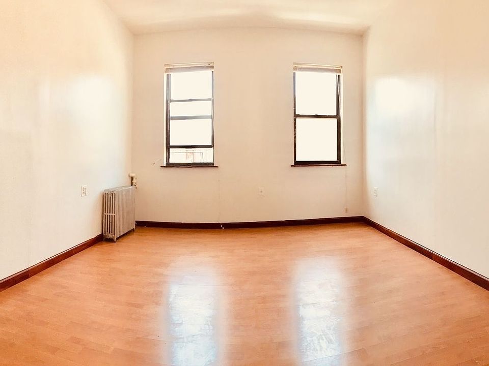 1st image of 56 Graham Ave APT 3L