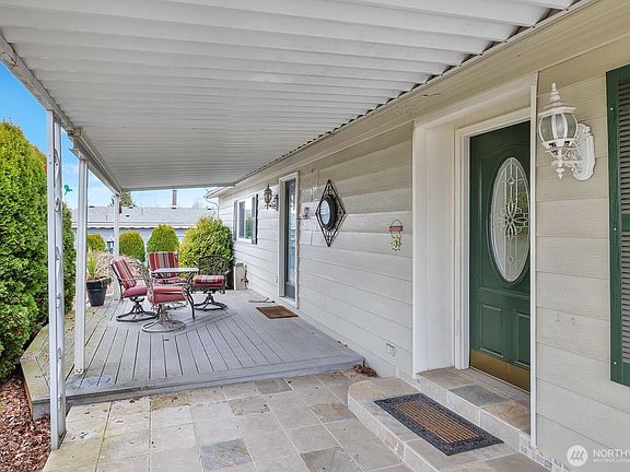 2nd image of 2500 Alder Street #104