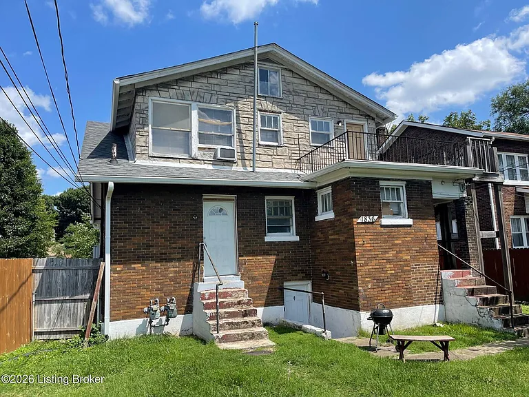 1836 Algonquin Pkwy #2 — Photo 6
