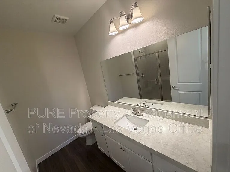 10661 Valletta Ave — Photo 15