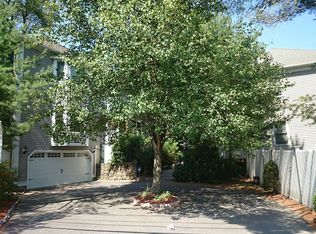 12 Vine St, Newton, MA 02467