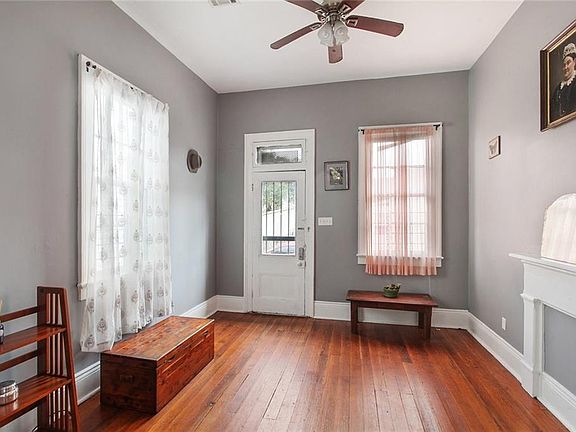 4th image of 1502-04 Music St