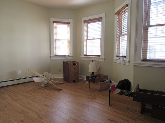 4th image of 29 Gesler St #1F
