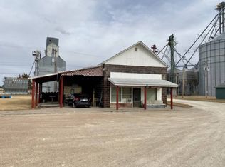 10 N Main St, Cedar, KS 67628