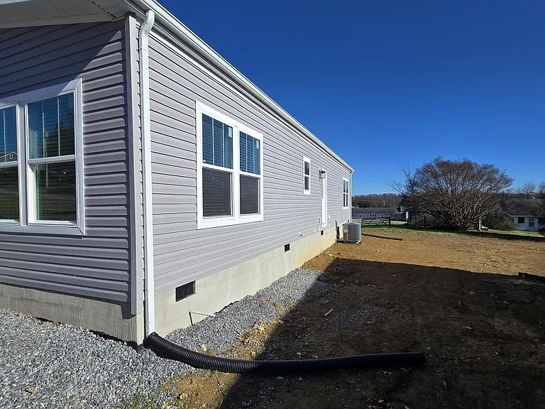 2208 Oak St — Photo 19