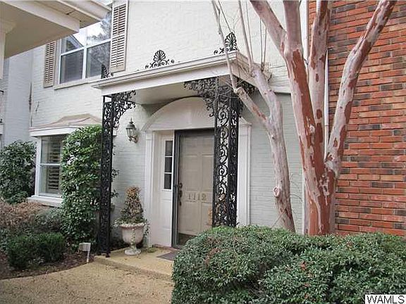 2nd image of 1712 Saint Charles Pl