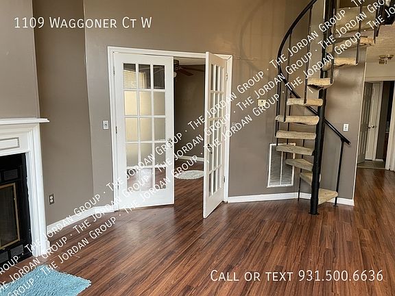 5th image of 1109 Waggoner Ct W