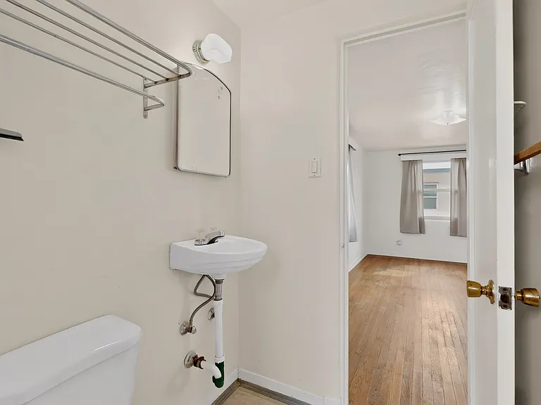 4404 Lomas Blvd NE #1 — Photo 19