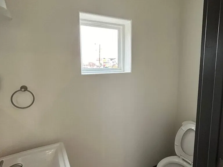 12710 San Jacinto Ave NE — Photo 6