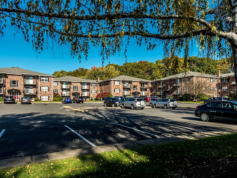 Stonebridge Apartments — Photo 26