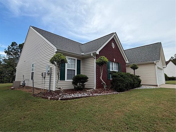 3rd image of 3017 Baymount Way