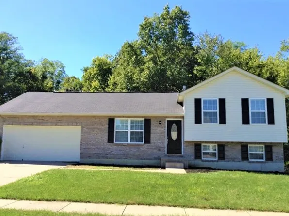 33 Mallard Dr, Amelia, OH 45102