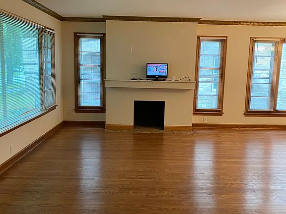 4th image of 5643 W Roosevelt Dr