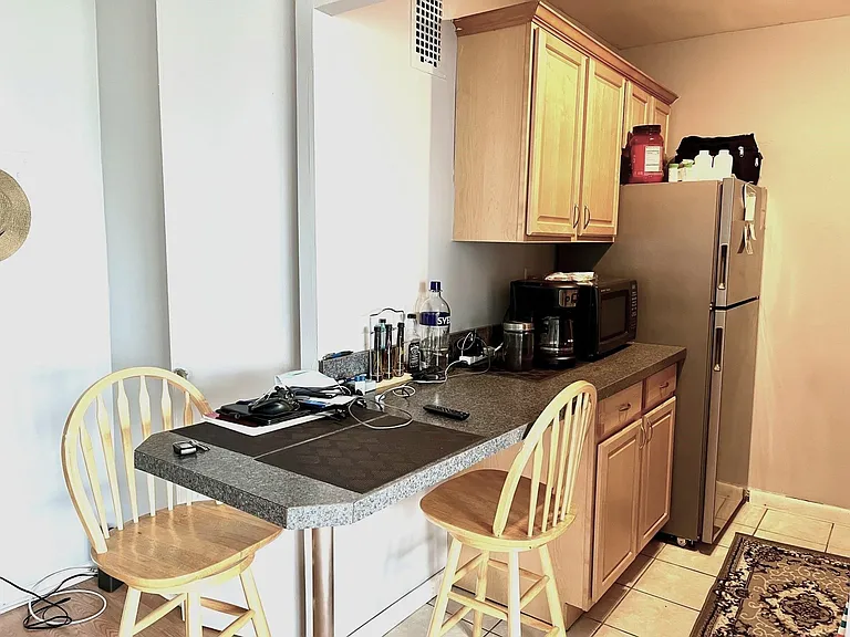 201 Saint Pauls Ave #8B — Photo 8