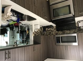 1025 Country Club Dr APT 102, Margate, FL 33063