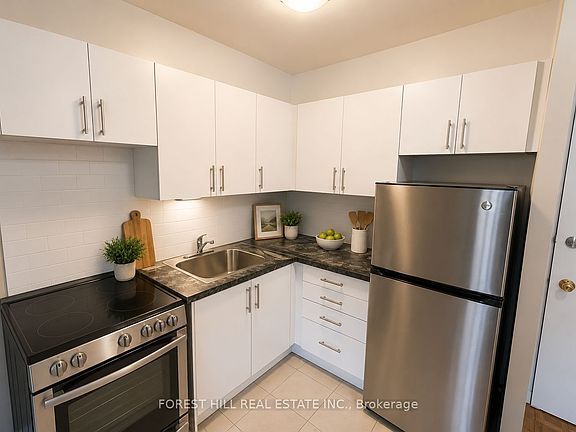 2nd image of 106 Goodwood Park Ct #720