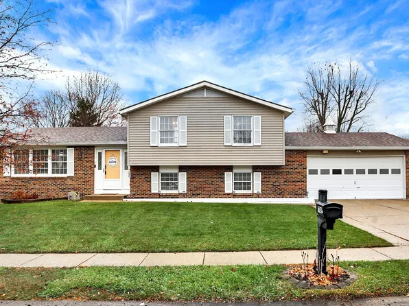 7705 Snowflake Dr, Indianapolis, IN 46227