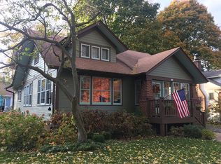 508 Richards St, Geneva, IL 60134