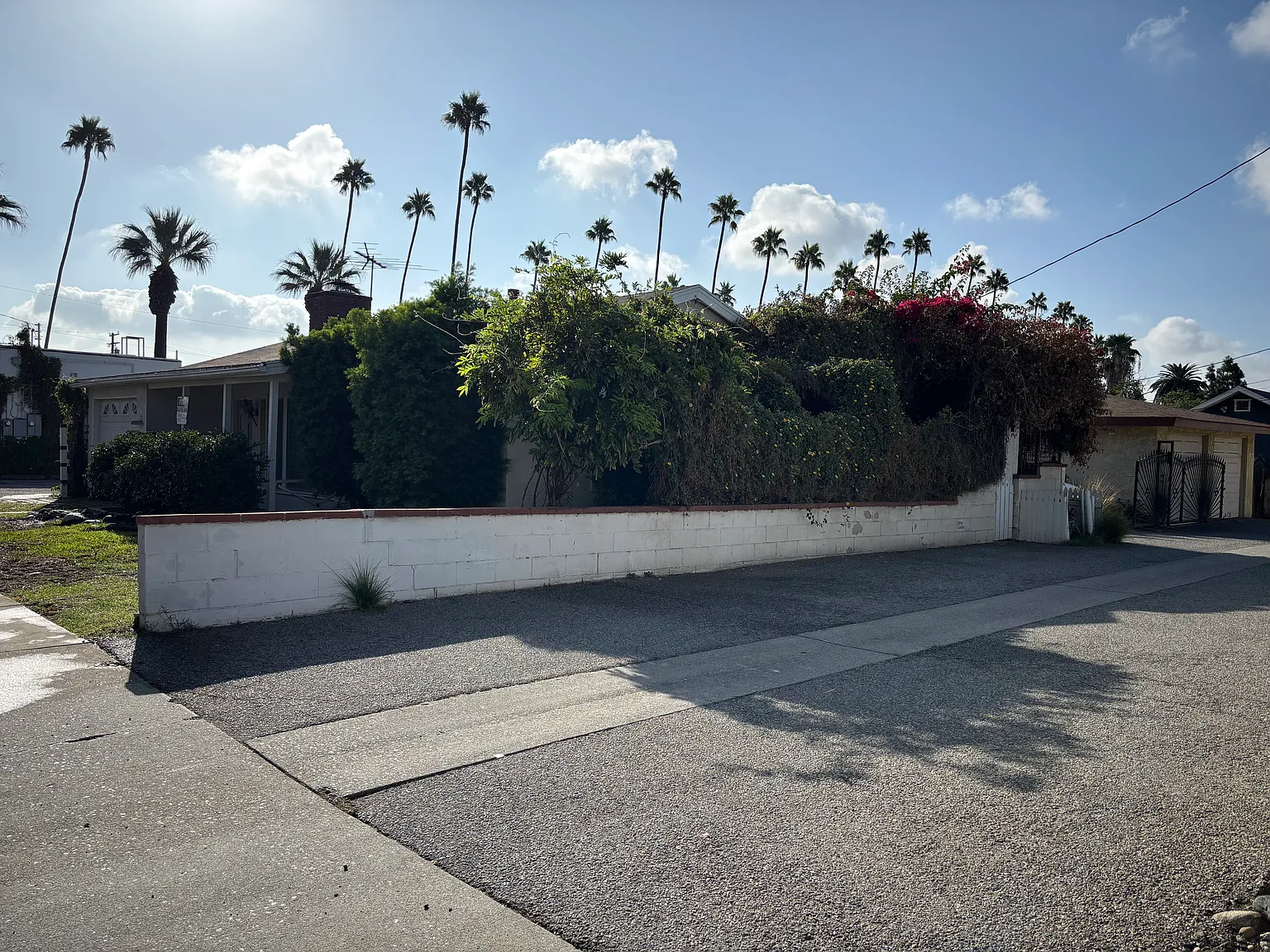 2 bed, 784 sqft, $2,000 — Photo 3