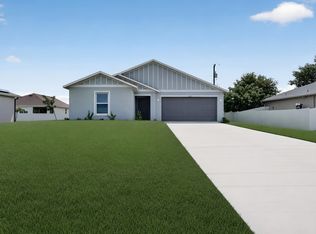 1407 NW 10th Ave, Cape Coral, FL 33991