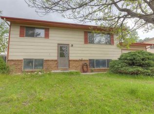 4205 Grays Gable Rd, Laramie, WY 82072